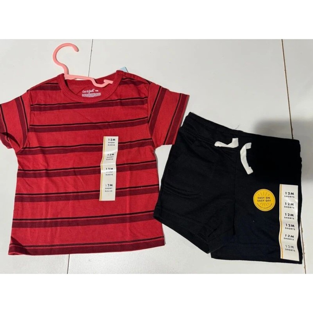 Tshirt & Jogger Shorts 12 Months